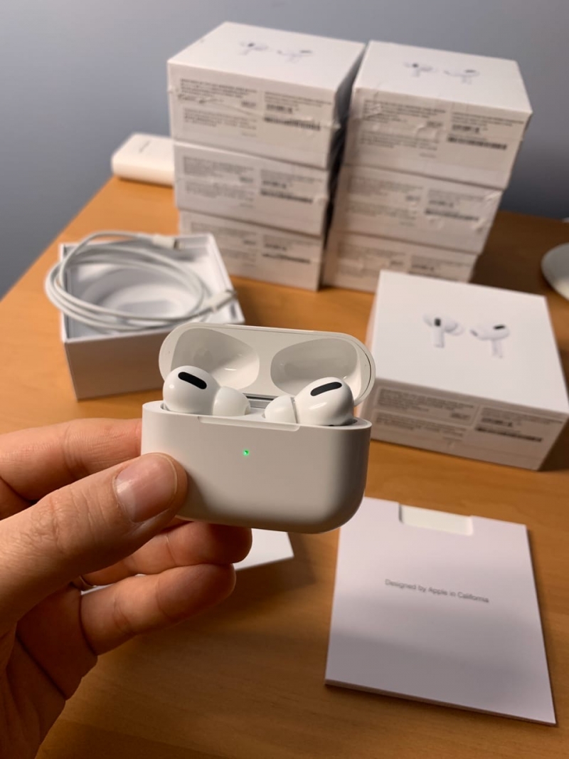 AirPods Pro NEW